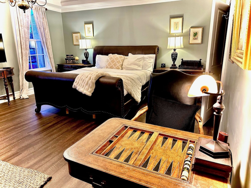 The Hamilton Room photo 1