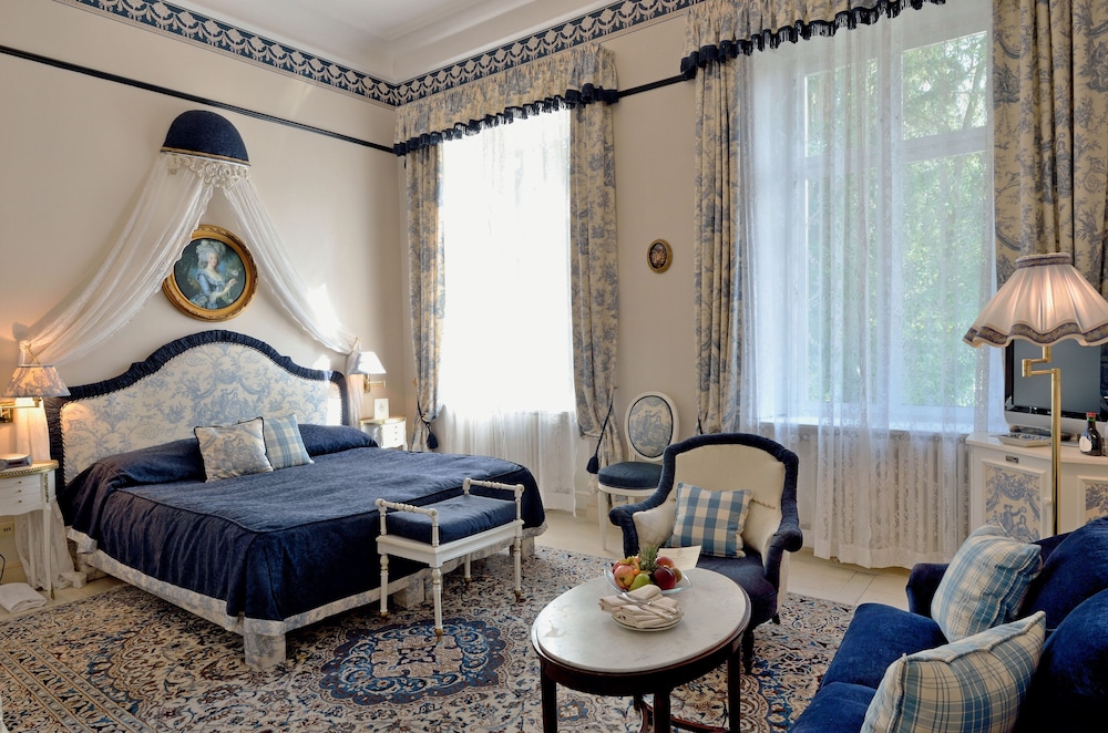 Deluxe Double Room - Photo 1