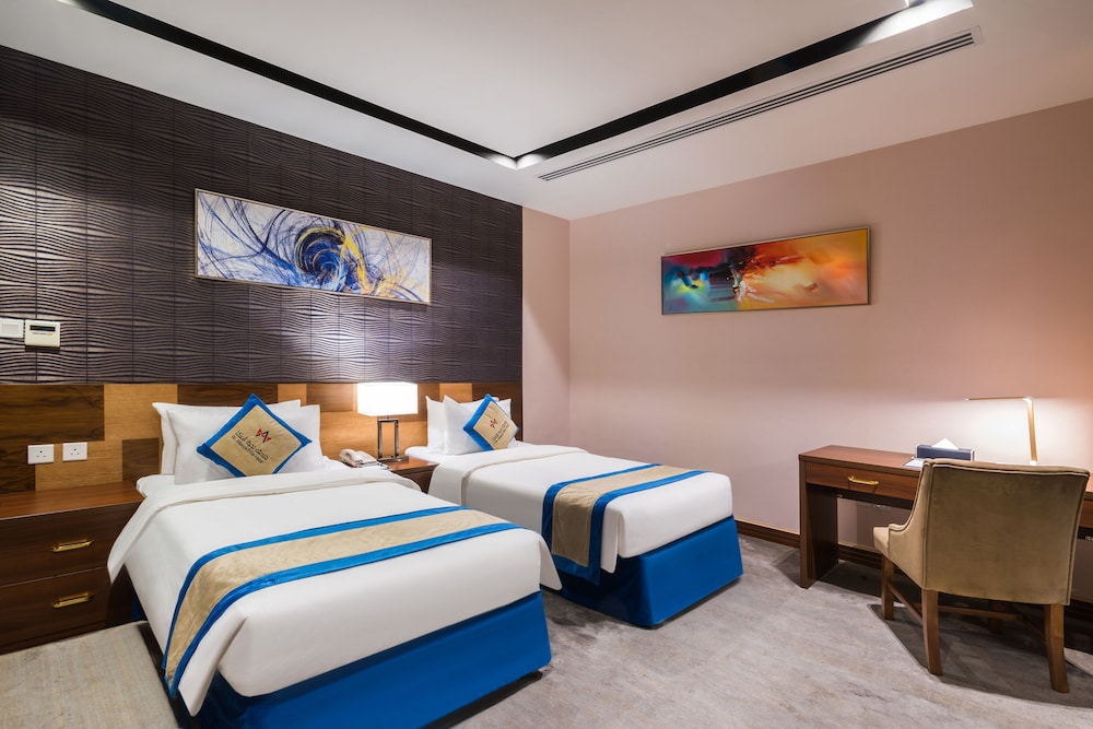 Deluxe Twin Room - Photo 1