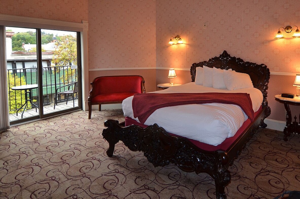 Water Street Room photo 2