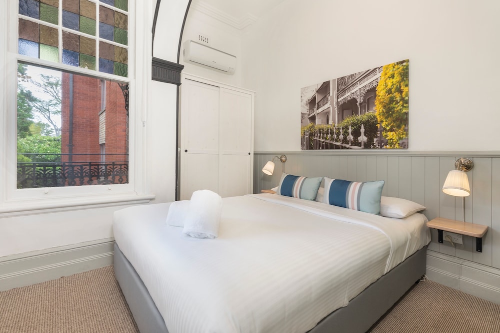 Double Room, Shared Bathroom, Garden View