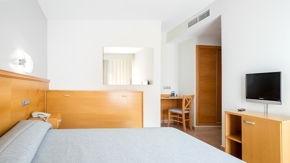 Standard Room, Balcony, City View (2 Adults)