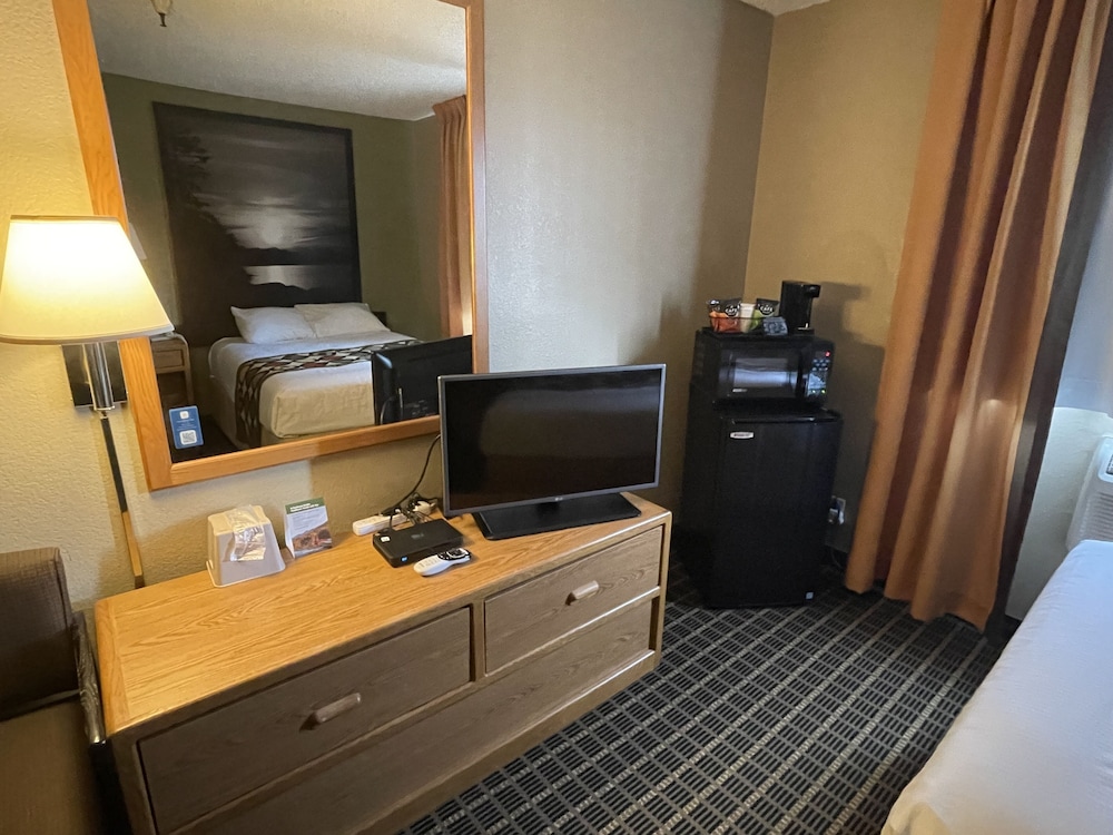 Single Handicap Accessible Room photo 1