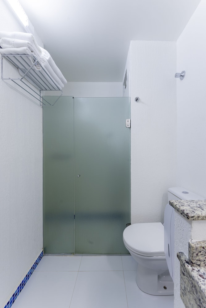 Deluxe Triple Room - Photo 5
