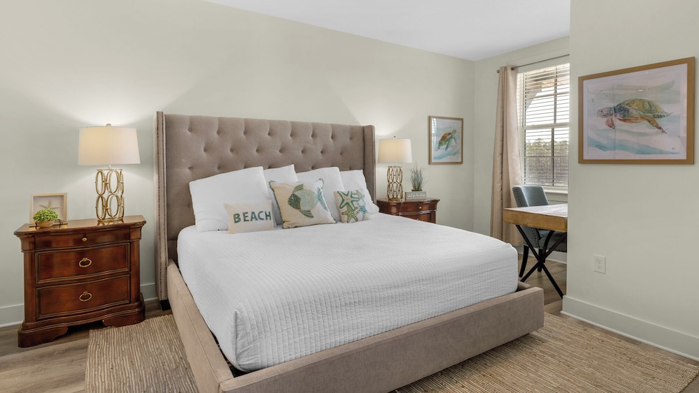 Condo, 1 King Bed, Patio (Pinewood30a 446)