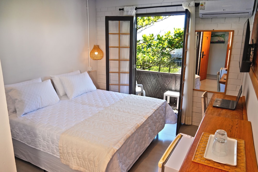 Deluxe Double or Twin Room, Non Smoking photo 1