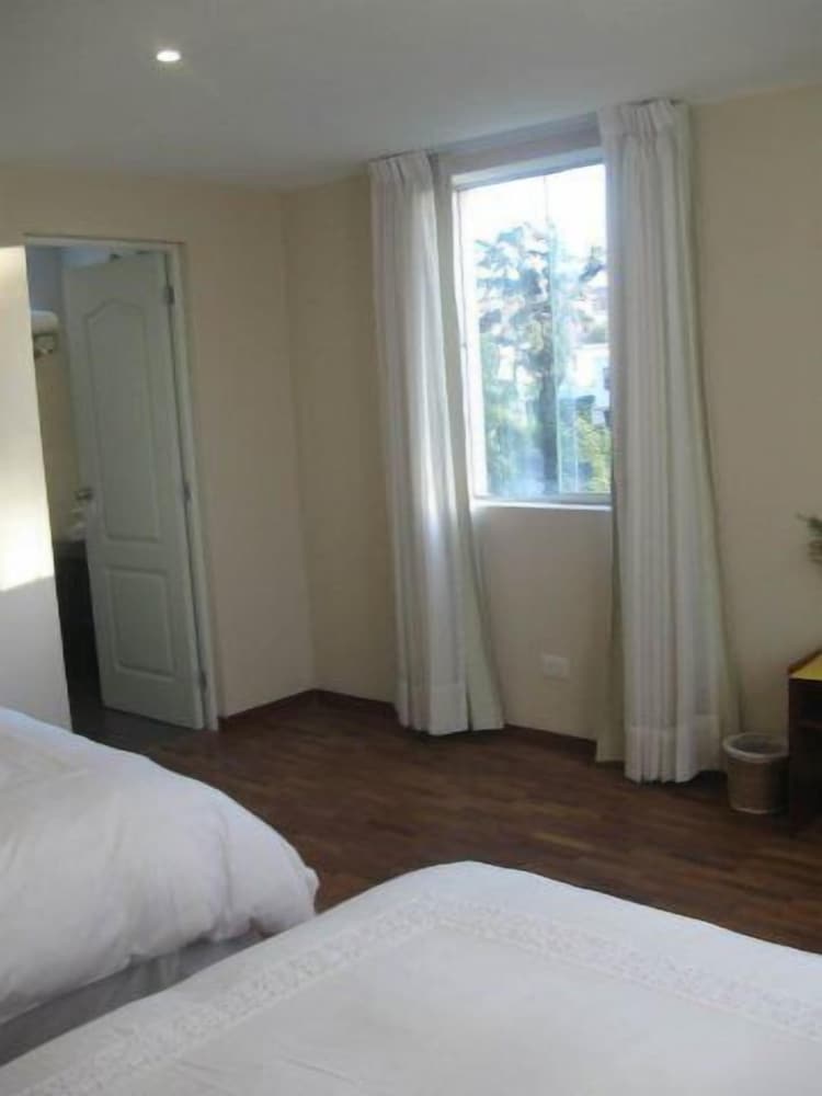 Superior Twin Room, 2 Double Beds, Private Bathroom