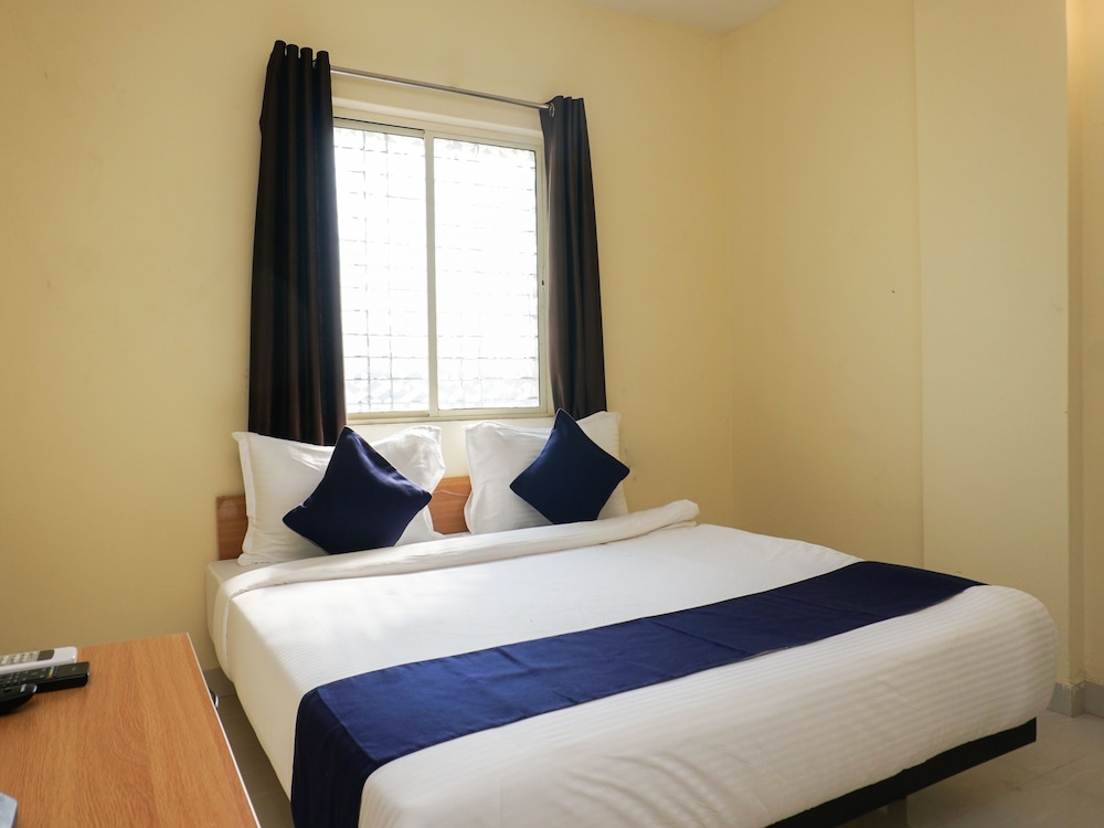 Double Room, 1 King Bed photo 3