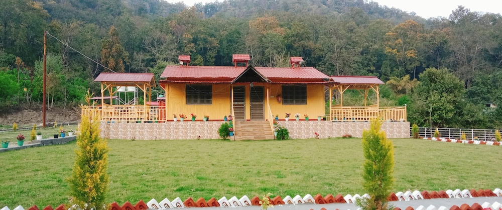 Basic Double Room, Balcony, Hill View