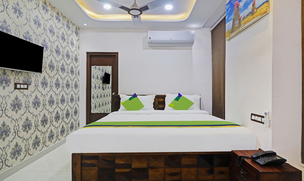 Deluxe Room - Photo 4