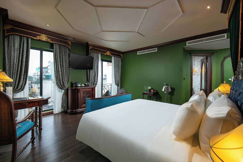 Executive Room photo 2