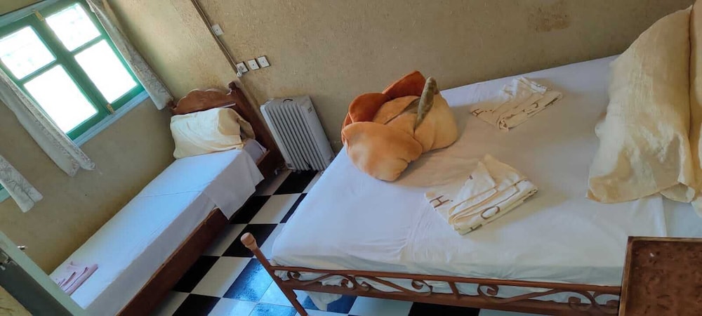 Deluxe Double or Twin Room photo 1