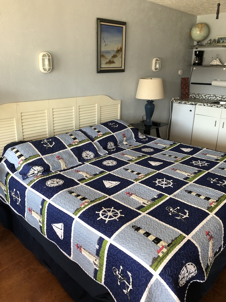 Nautical Room with Sea View photo 3