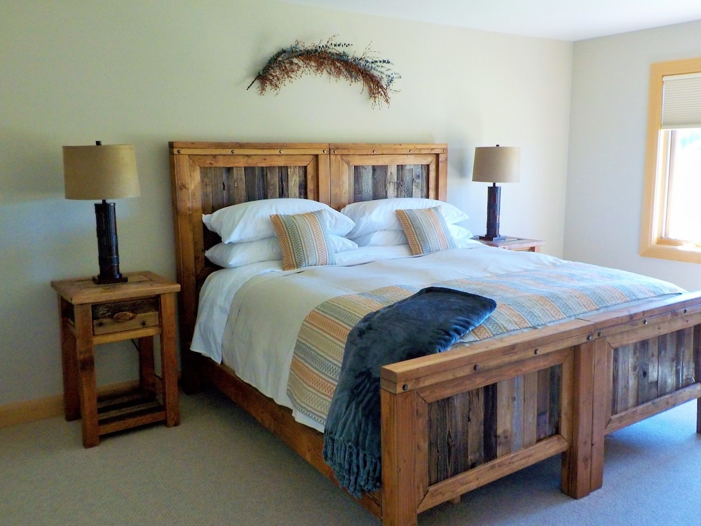 Classic Double Room, 1 Queen Bed, Mountain View, Mountainside (Nez Perce) photo 2