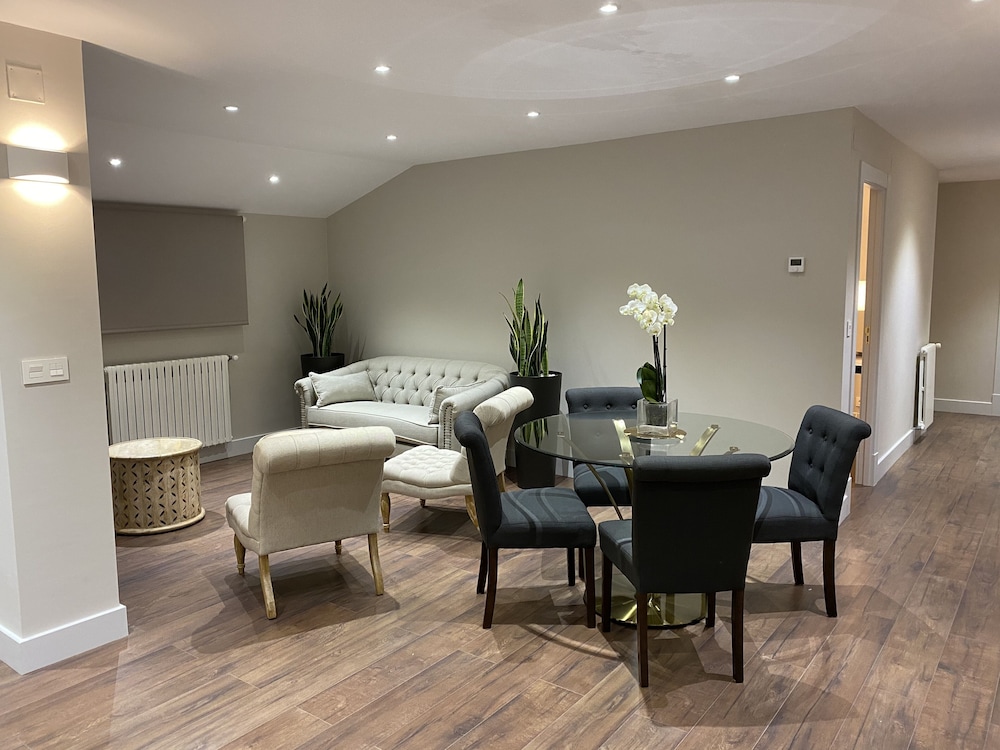 Superior Family Apartment