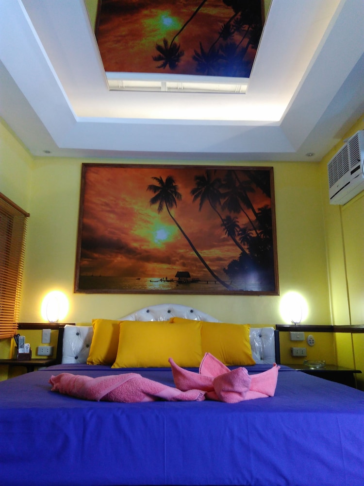 Superior Single Room, 1 Queen Bed
