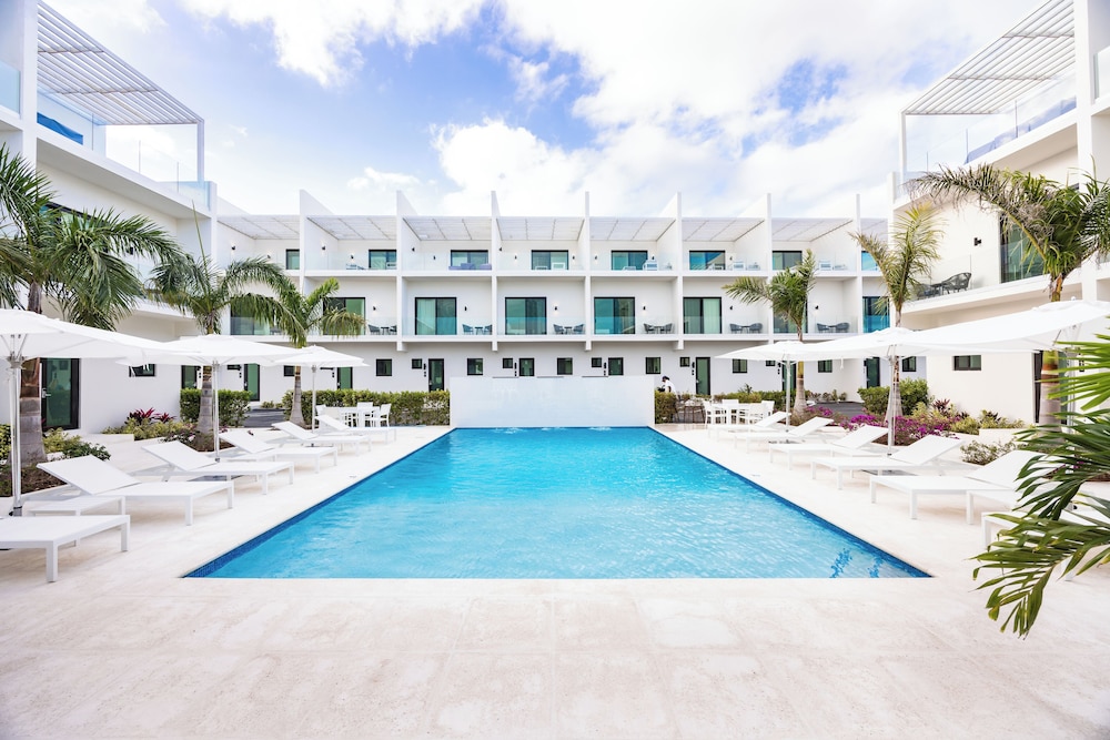Villa, Balcony, Pool View