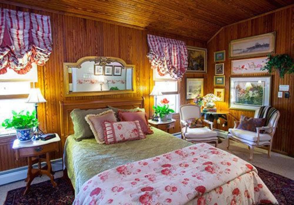 Standard Double Room, Ensuite, Garden View (Rose) photo 1