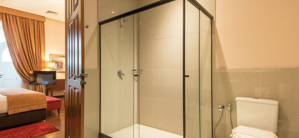 Available room