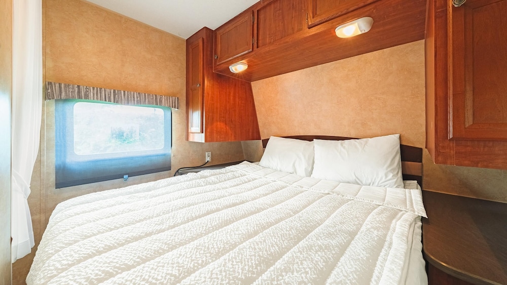 Basic Room, 1 Bedroom (Premium Caravan1) - Photo 2