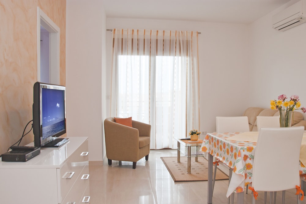 Apartment, 1 Bedroom, Balcony (App.1)