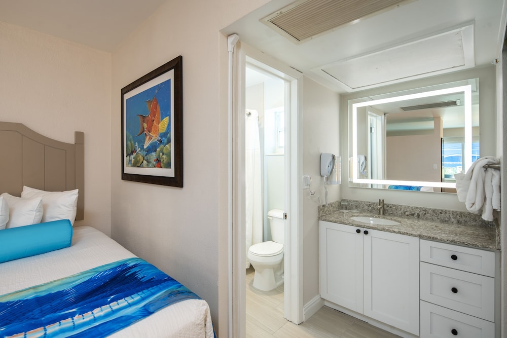 Resort View Studio 2 Queen Beds - Photo 4