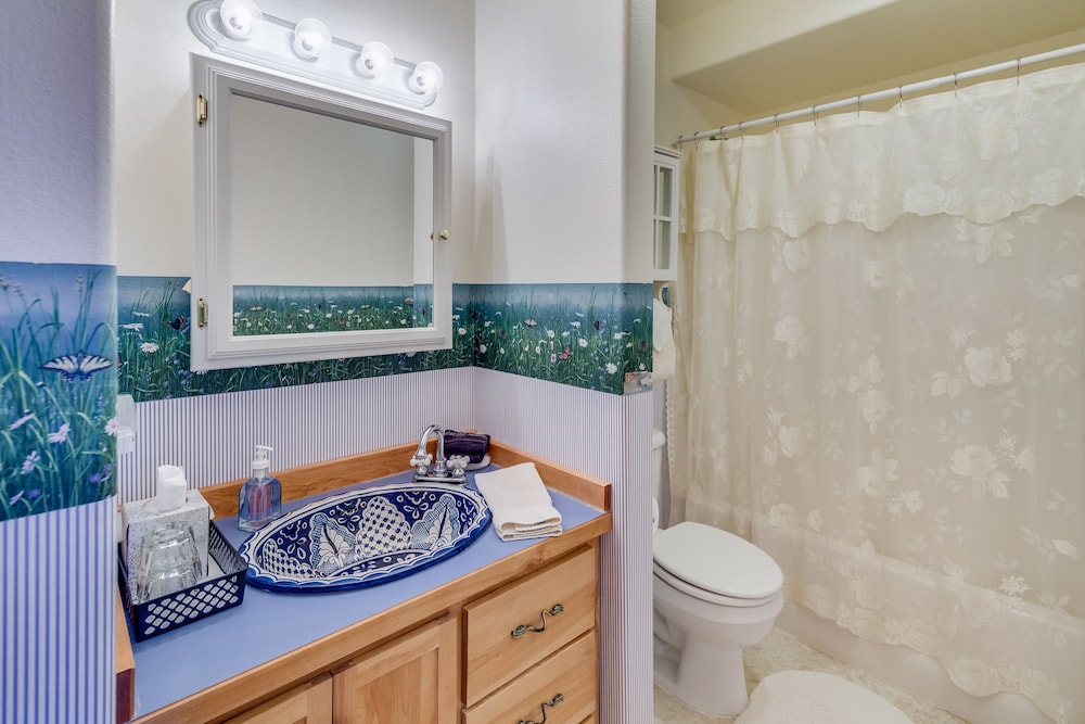 Classic Triple Room (Summer Solstice Room) photo 3