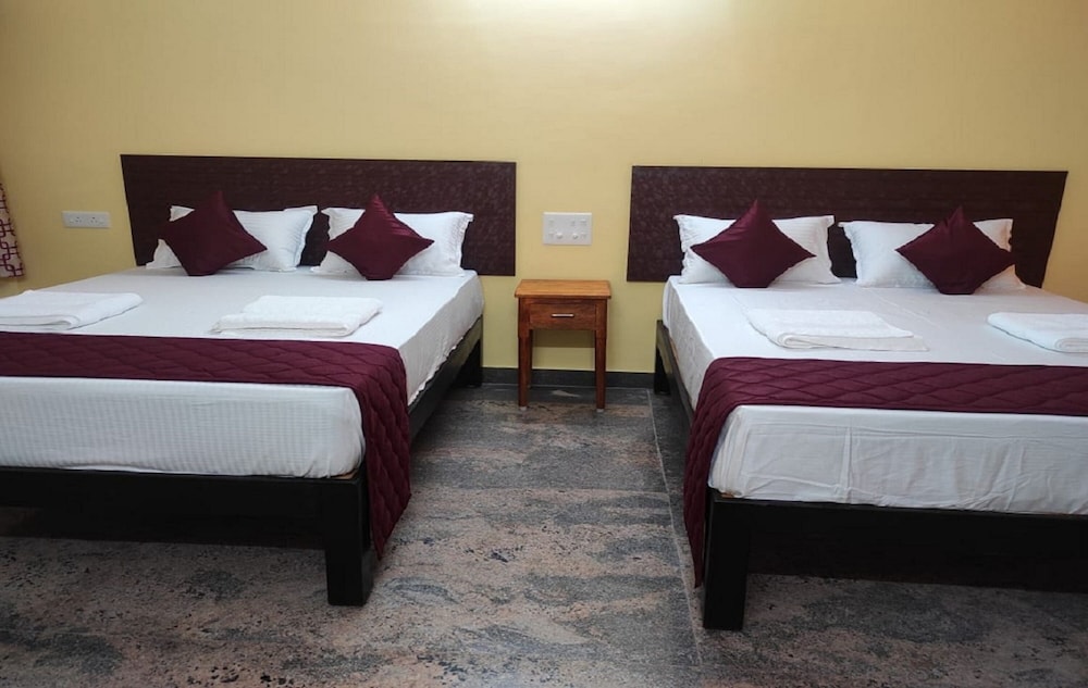 Deluxe Quadruple Room photo 2
