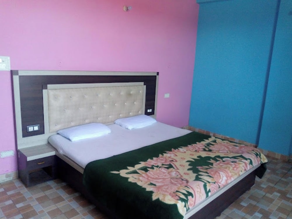 Standard Double Room - Photo 1
