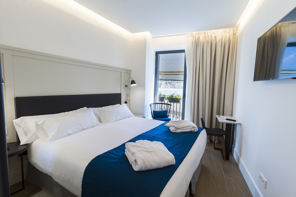 Habitación Doble con Vista al Mar.