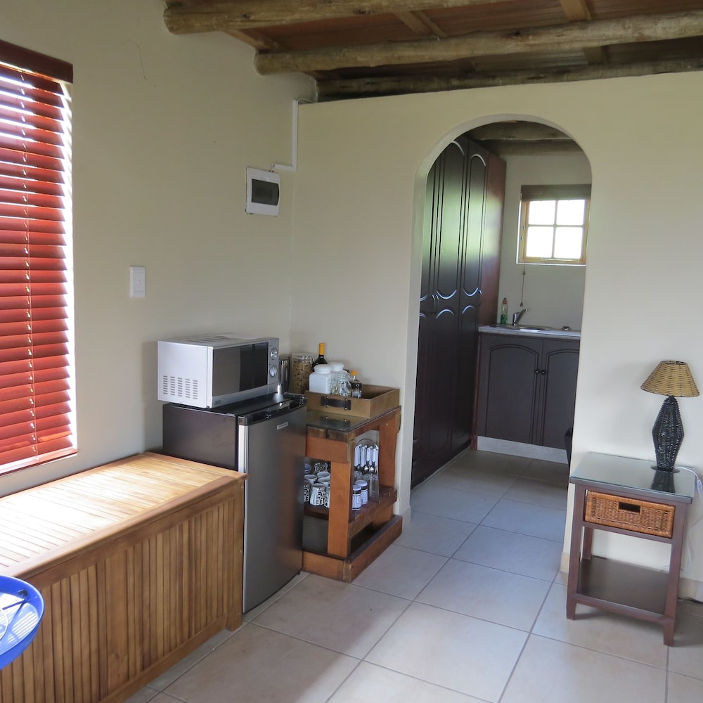 Self Catering Villa 5 photo 3