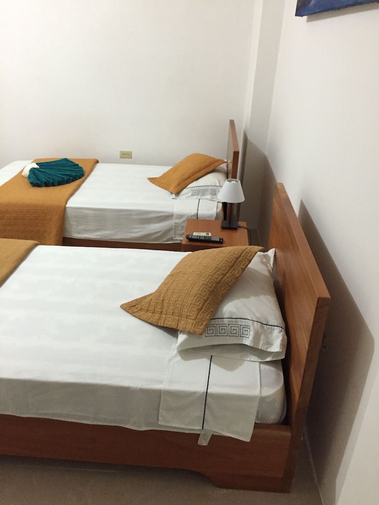 Standard Triple Room, 1 Bedroom, Garden Area photo 2