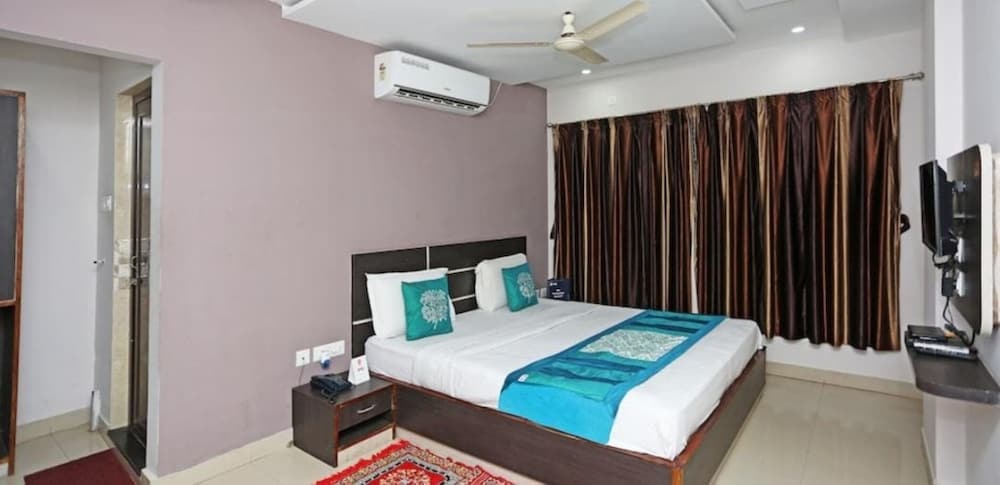 Deluxe Double Room, Multiple Bedrooms, City View