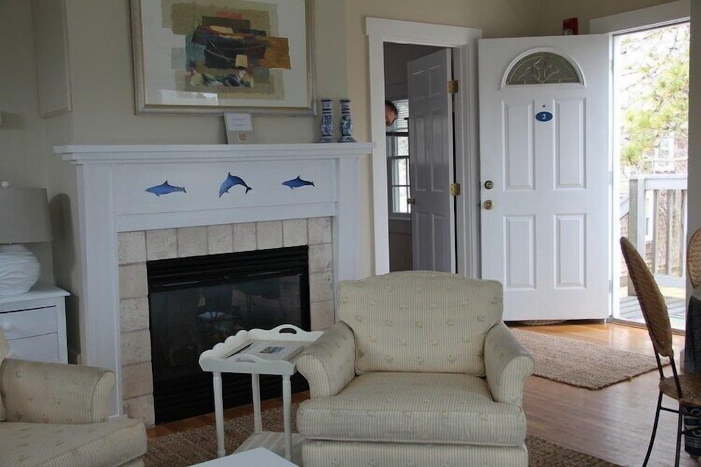 One Bedroom Suite: # 2 photo 1
