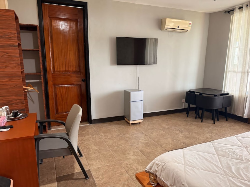 Deluxe Room, Non Smoking