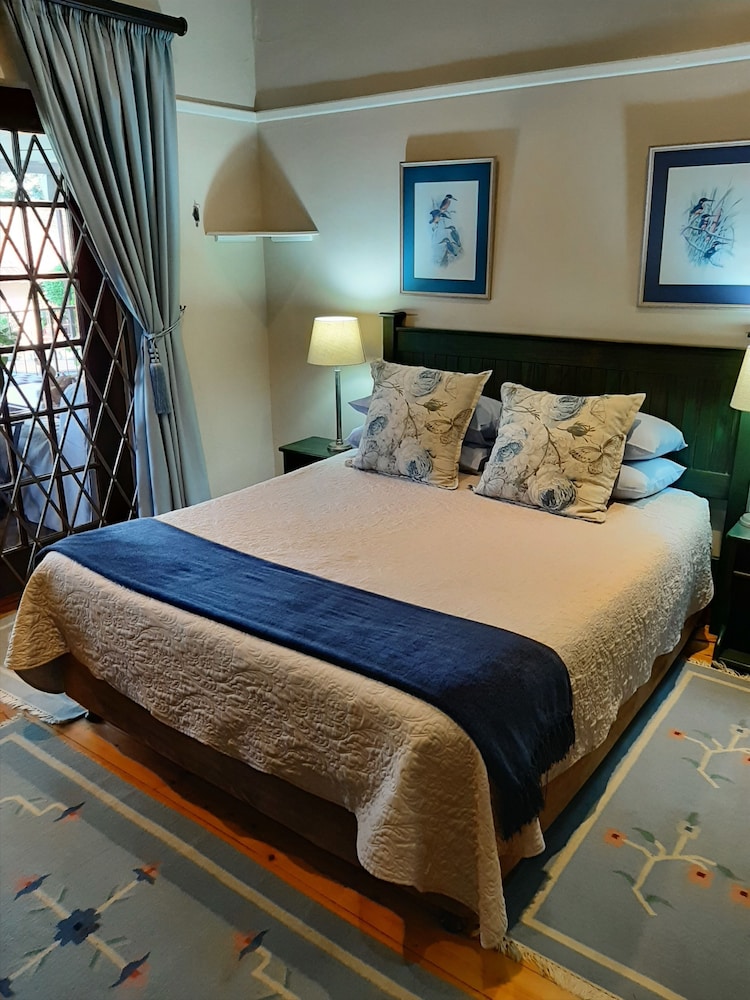 Blue Room photo 1