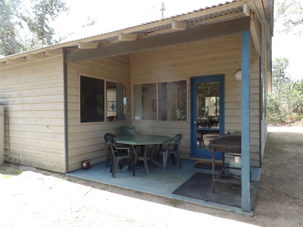 Standard Cabin, Non Smoking, Kitchen (4 Bedroom - Burrabogie) photo 3