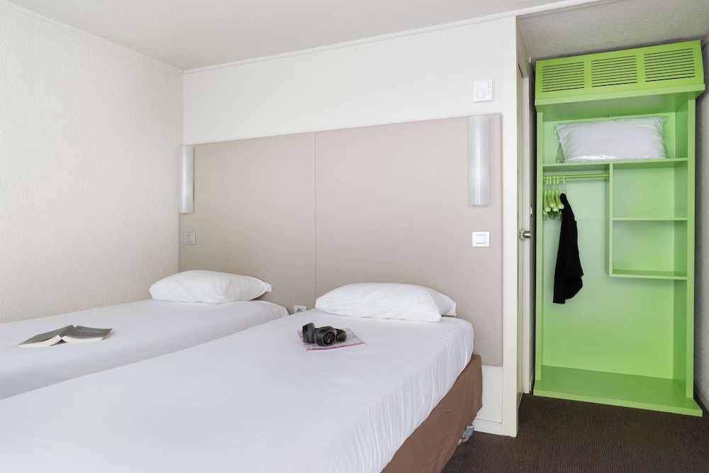Next Generation, Junior Room, 2 Twin Beds photo 2