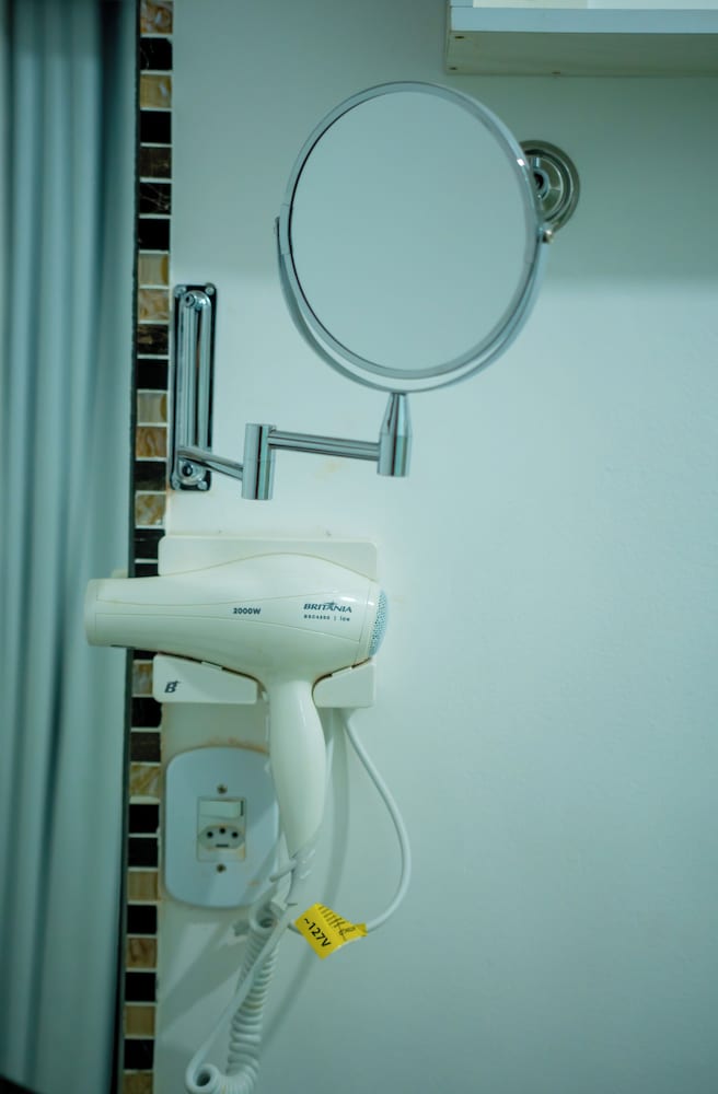 Suite com acessibilidade para mobilidade reduzida photo 2