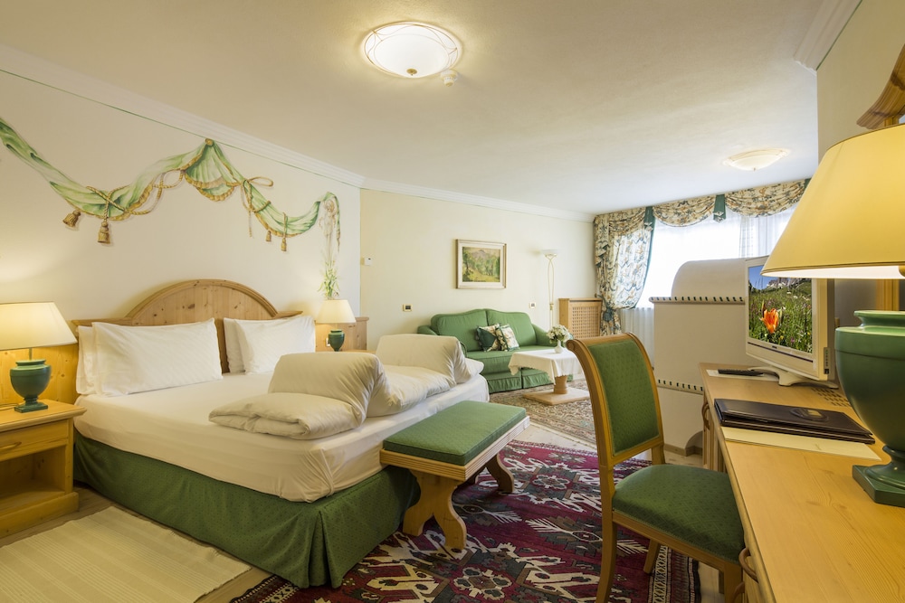 Superior Double Room, 1 Double or 2 Twin Beds - Photo 1