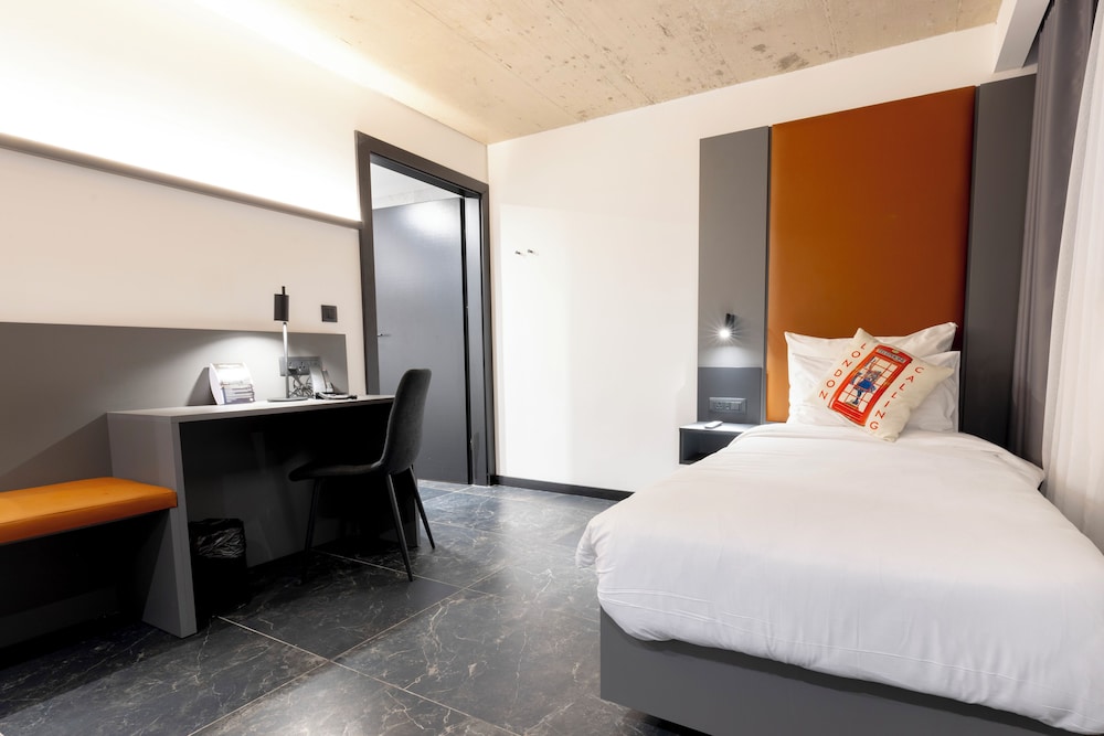 Standard Single Room, Internal, No Balcony
