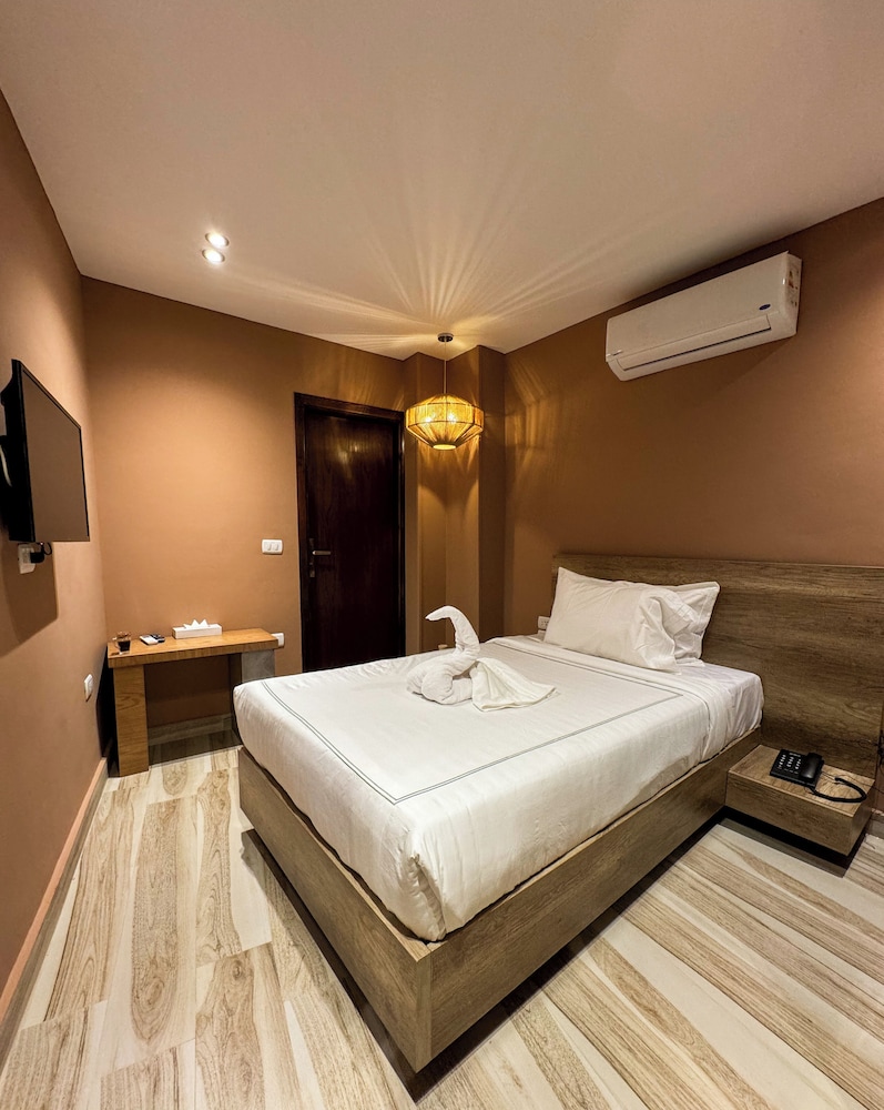 Standard Double Room, City View