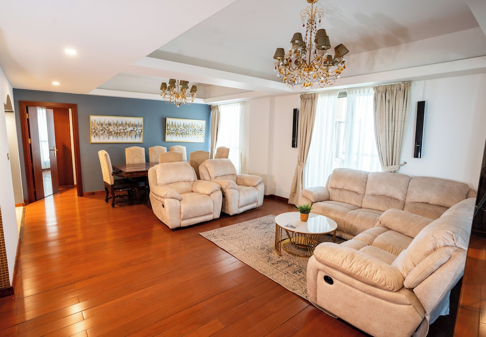 Classic Apartment, Beach View photo 1