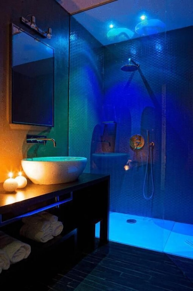 Superior Single Room photo 3
