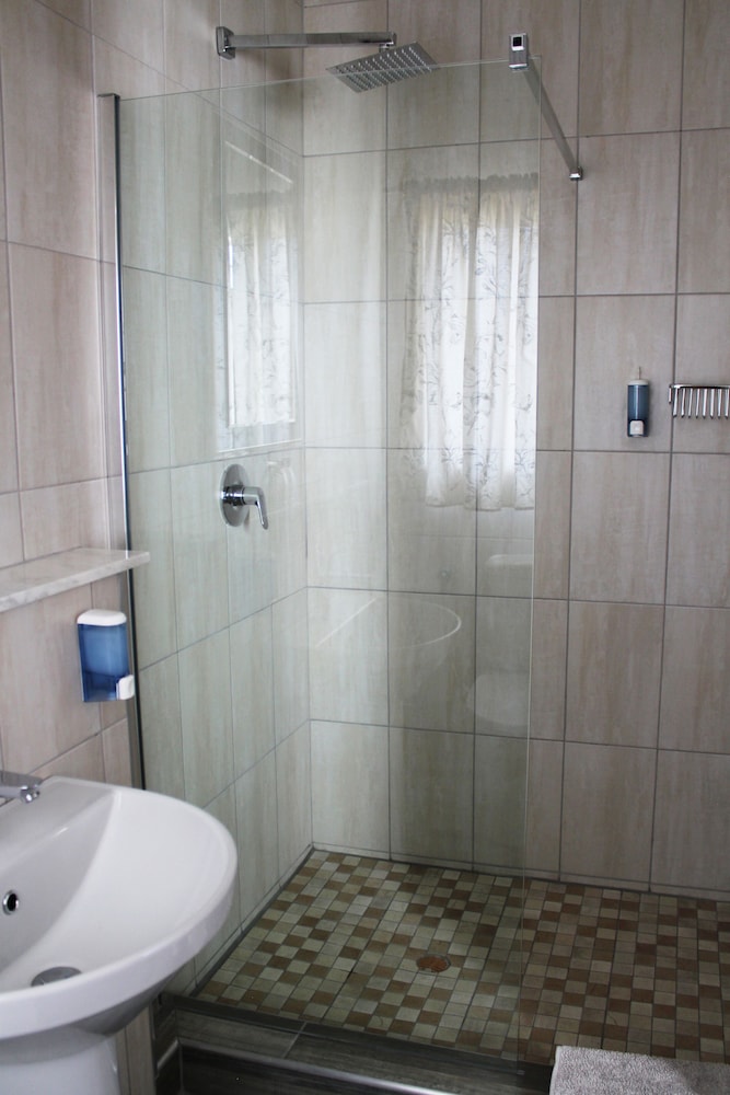 Twin Room photo 2
