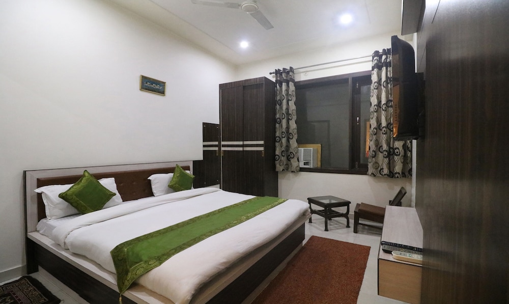 Standard Room, City View
