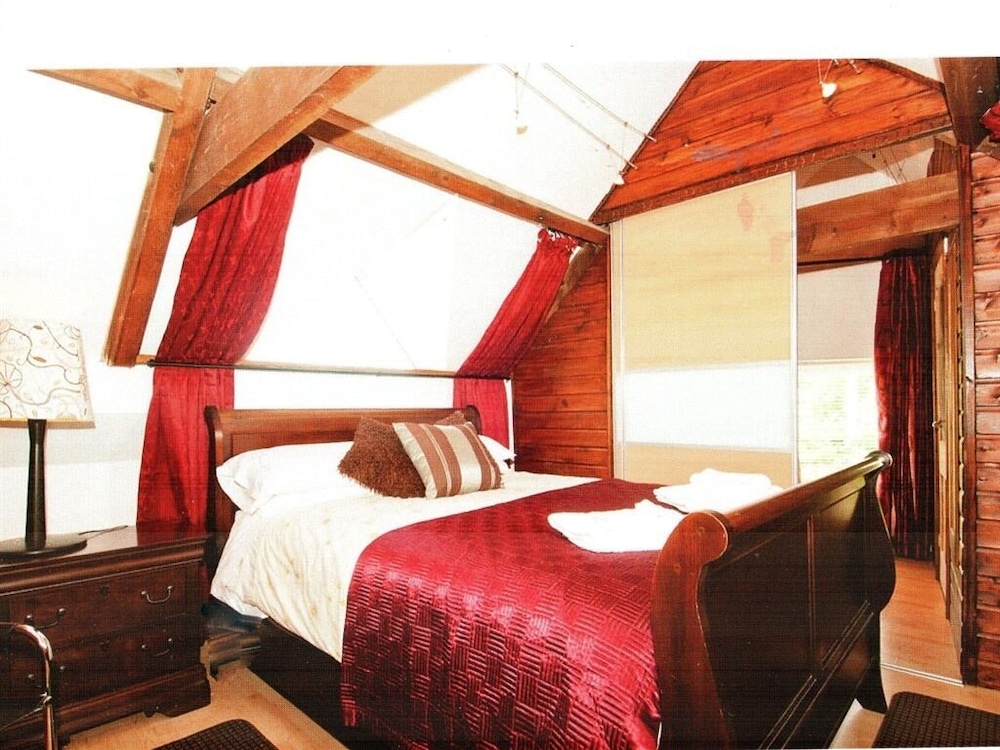 Luxury Double Room, Ensuite (Studio)