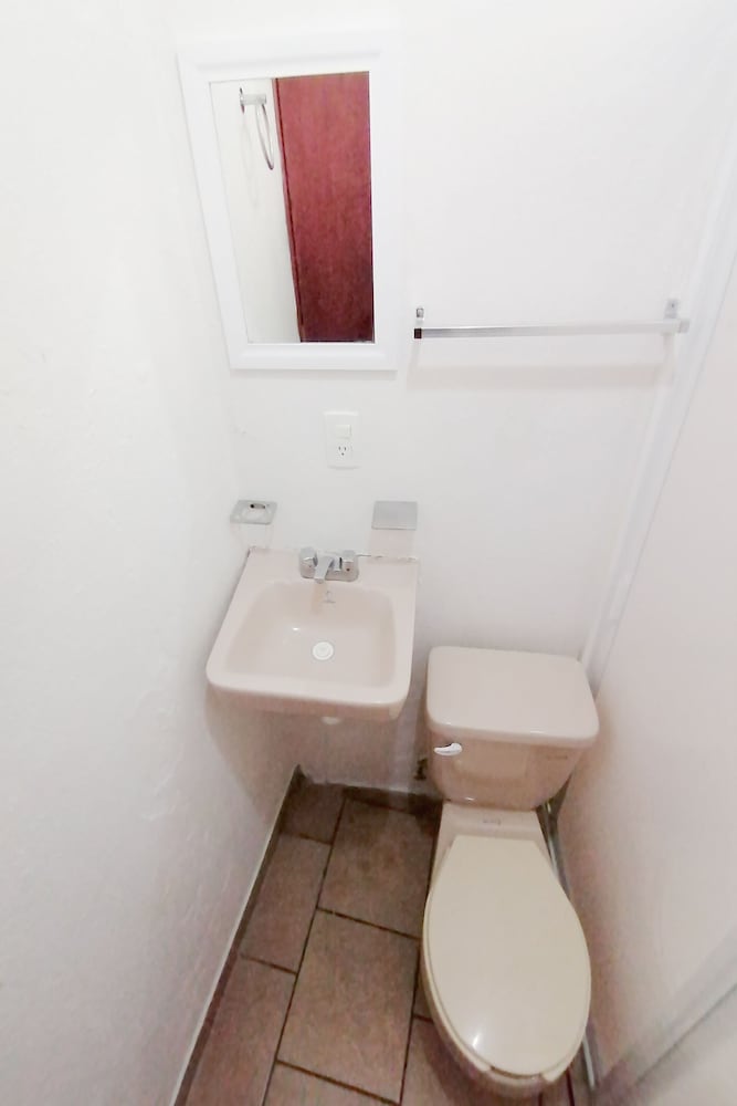 Standard Triple Room photo 2