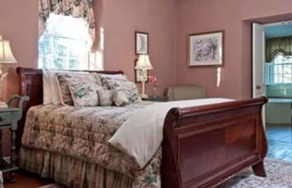 Deluxe Double Room (Ellicott Room) photo 2