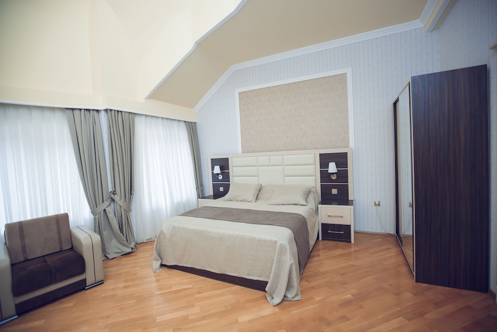 Kapaz - One bedroom Suite lake view photo 1